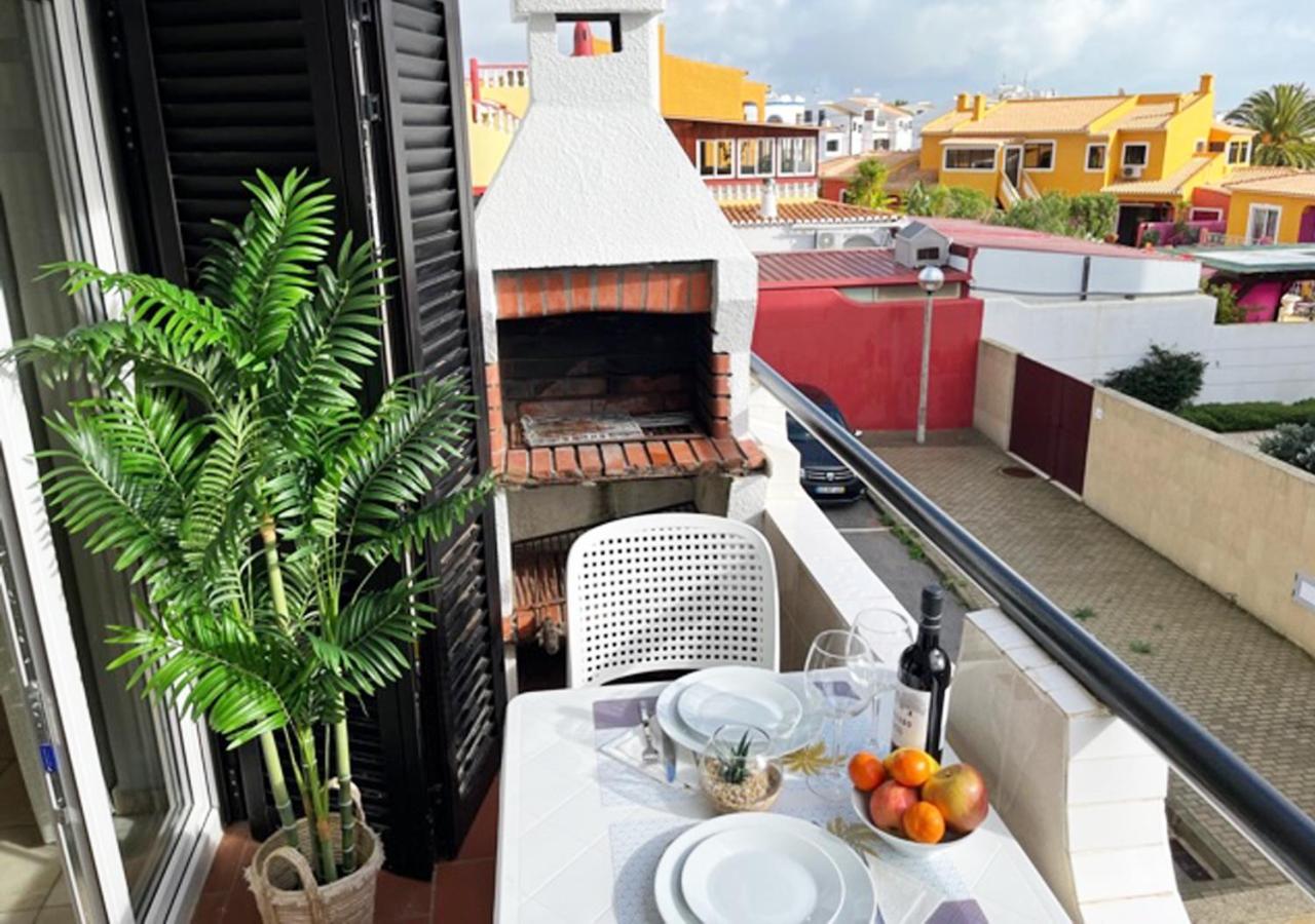 Lagos Apartment Sea View Екстериор снимка