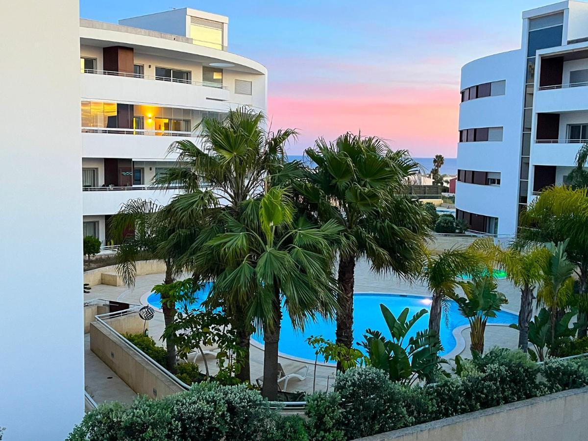 Lagos Apartment Sea View Екстериор снимка